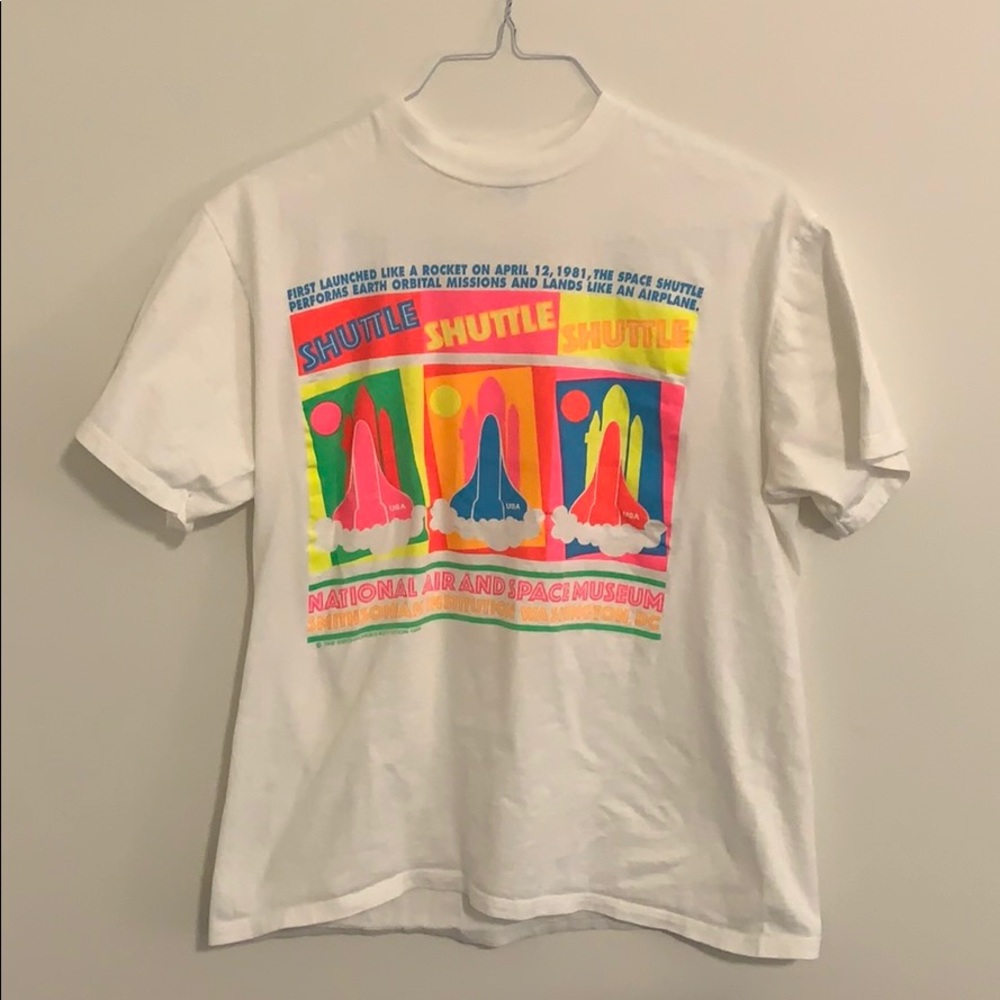Vintage 90’s National Air and Space Museum Tee ~ L